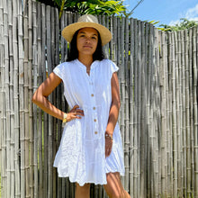NOʻI Aloha Linen Dress