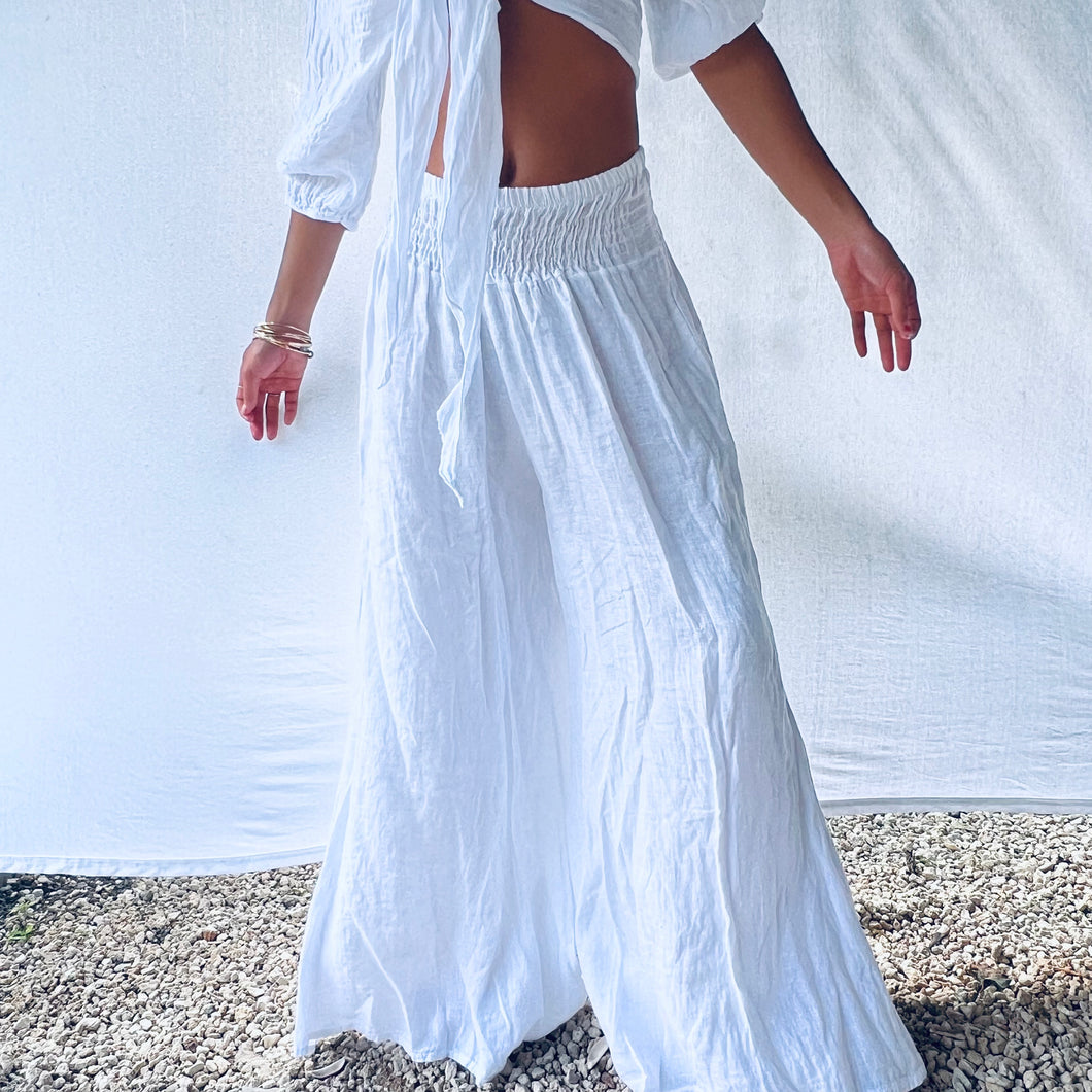 NO’I Pua Olena Pant