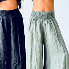 NO’I Pua Olena Pant