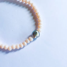 No'i Rose Quartz Keshi Pearl Bracelet