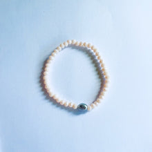 No'i Rose Quartz Keshi Pearl Bracelet