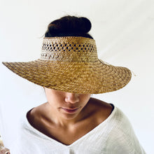 Love Knot Piko ʻOle Pāpale #121