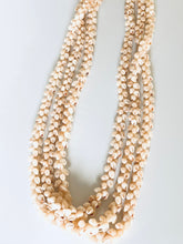 Ni’ihau Momi Shell Lei