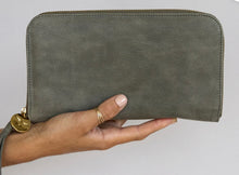 Clhei Zip Around Wallet