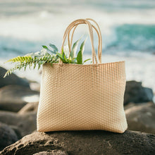 ‘OHANA Beach Tote