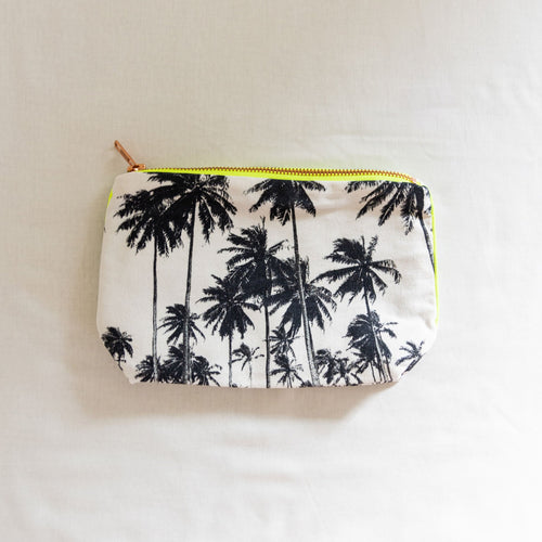 Smalll Wailua Pouch