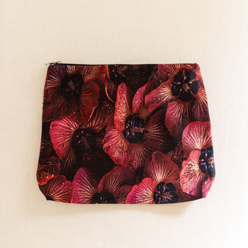 Classic Kahikimoe Hau Pouch