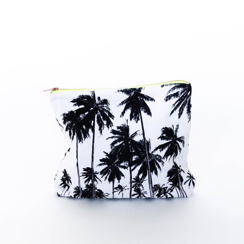 Classic Wailua Pouch