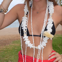 ALOHA LEI STAND #3