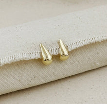 Teardrop Stud