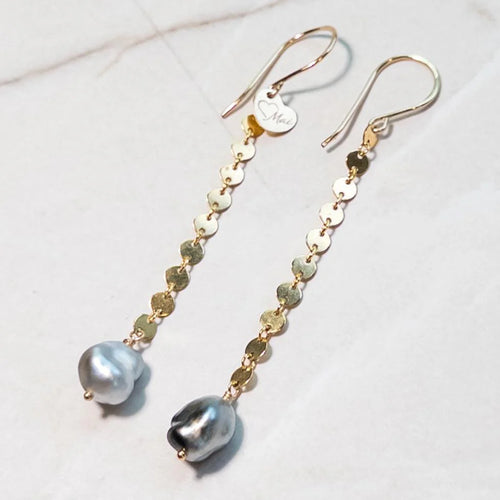 MAI LOVE: Keshi Drop Earrings