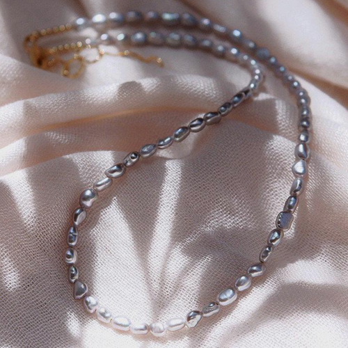 Dainty Gray Pearl Necklace - Maile