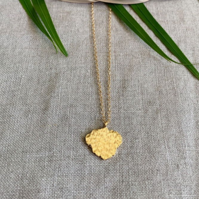 Textured Single Hawaiian Island Pendant Necklace Gold, Kaua‘i