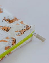 Adventure Pouch Large - Tigers