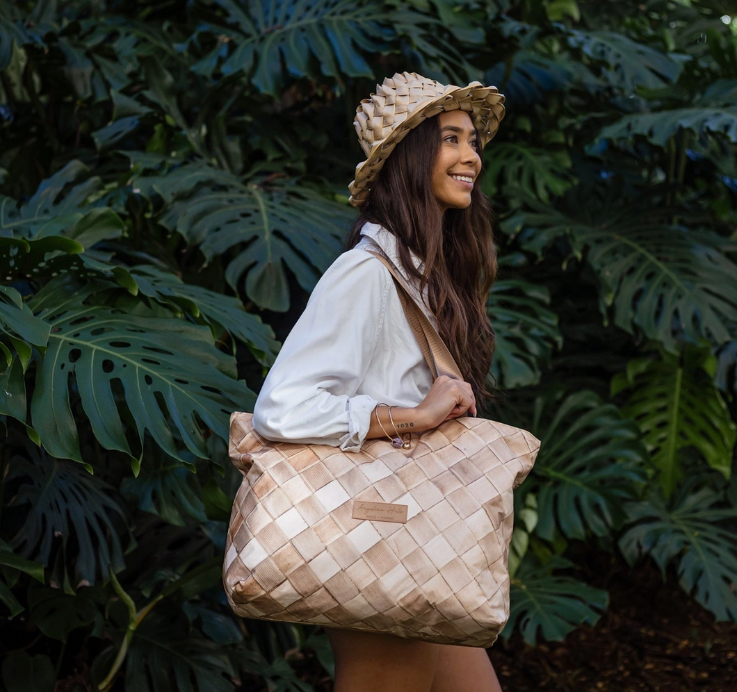 Lauhala Tote