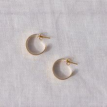 Wide Flat Hoop