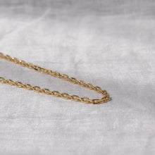 Pilina Chain