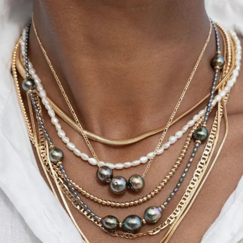 Dainty Pearl Necklace - Maile