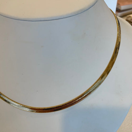 Snake chain necklace wide