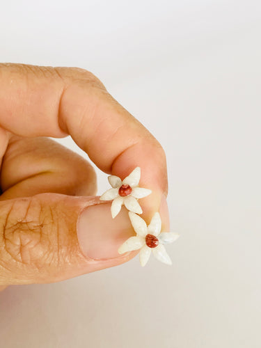 Ni’ihau Mini Studs