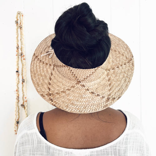 Two Tone Crownless Pāpale #0404